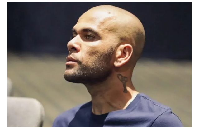 Imagem de compartilhamento para o artigo Justiça da Espanha concede liberdade provisória para Daniel Alves da MS Todo dia